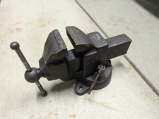 Athol Machine Co. Cast Iron Bench Vise, Athol Mass — listing 2
