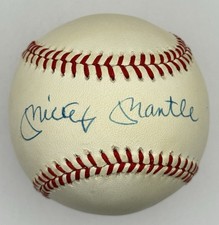 1982 Authentic Sports Autographs Mickey Mantle Card #21 '1955 Hall of Fame Game' (Autograph Unverified) — listing 5