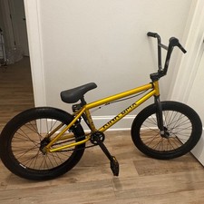 Kink BMX Freestyle Bike, 20-inch, White Frame with Pink/Tan Tires Kink Curb — listing 4