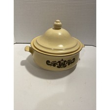 Vintage Pfaltzgraff Village Stoneware Covered Casserole Dutch Oven — listing 5