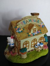 Estate Sale Lot of Mixed Vintage Knickknacks, Figurines & Collectibles — listing 2
