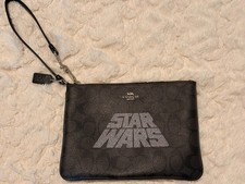 Coach Gallery Pouch Wristlet in Black Crossgrain Leather with Gold Zip Pocket — listing 5