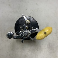Vintage Penn Conventional Saltwater Trolling/Casting Reel with Bakelite Side Plates