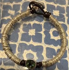 Uno de 50 Silver-Tone Wrap Cuff Bracelet with Green Faceted Crystal, listing 2