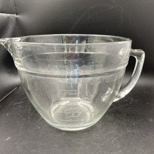 Vintage Anchor Hocking Fire-King White Milk Glass Batter Bowl with Spout and Ribbed Band — listing 2