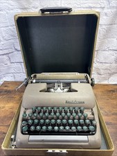 Smith-Corona Clipper Portable Typewriter with Case — listing 3