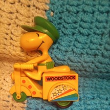Peanuts Woodstock Scooter Toy Figure — listing 4