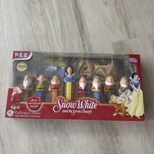 PEZ Snow White and the Seven Dwarfs Limited Edition Collector's Series Gift Set — listing 4