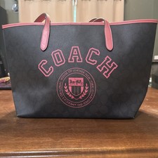 Black Pebbled Leather Handbag/Tote with Interior Slip and Zip Pockets — listing 4