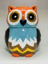 Vintage Stoneware Figural Owl Lidded Jar / Cookie Jar with Removable Hat Lid