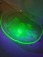 Green Depression Glass Footed Cake Plate with Sunburst and Floral Center Pattern — listing 6