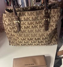 Michael Kors Jet Set Travel Double Pocket Tote Black Signature — listing 5