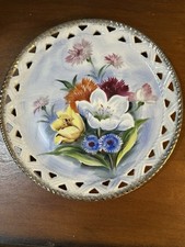 Reticulated Porcelain Decorative Plate with Floral Still Life and Gold Rim — listing 3