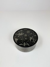 Silverplate Footed Trinket / Jewelry Box with Engraved Armorial Crest Lid — listing 4