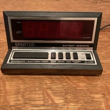 Vintage Spartus Electronic Digital Alarm Clock, Model Tech No. 1150, Red Lens — listing 4