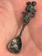 Antique Sterling Silver Figural Cherub Heart-Bowl Souvenir Salt Spoon — listing 6