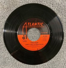 Daryl Hall & John Oates "She's Gone" b/w "I'm Just a Kid" 45 RPM 7" Single, Atlantic 45-3332 — listing 4