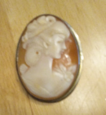 Antique Carved Shell Cameo Brooch of Classical Woman in Filigree Frame — listing 4