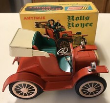 SSS International Antique Car Friction Toy, Red 1928 Sedan, S-1209 — listing 4