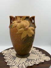 Roseville Pottery Clematis Two-Handled Vase, Brown/Green Ground with Yellow Clematis Blossoms — listing 2