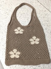 Vintage Crochet Macrame Tote Bag with Suede-Trimmed Wooden Handles — listing 5