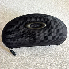 Oakley White Embossed Zip-Around Sunglasses Wristlet Case — listing 6