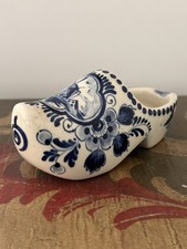Pair of Delft Blue Hand-Painted Miniature Ceramic Clogs (Dutch Wooden Shoe Form) — listing 6