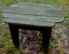 Vintage Early American Style Pine End Table / Side Table with Two Tiers of Drawers and Turned Legs — listing 3