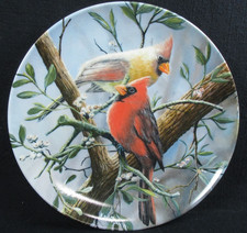 Edwin M. Knowles "The Cardinal" Collector Plate by Kevin Daniel, Encyclopaedia Britannica Birds of Your Garden Collection — listing 3