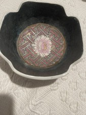 Vintage Toyo Macau Hand-Painted Lotus Lotus-Form Footed Porcelain Bowl