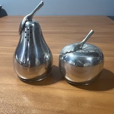 Web Pewter Figural Apple & Pear Salt and Pepper Shaker Set — listing 5