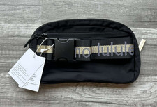 Lululemon Everywhere Belt Bag 1L — listing 3