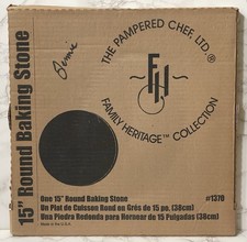 The Pampered Chef 15" Round Baking Stone, Family Heritage Collection #1370, New in Box — listing 4