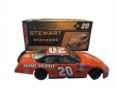 Action Racing Collectables Tony Stewart #20 Home Depot 2005 Chevy Monte Carlo 1:24 Diecast Stock Car — listing 4