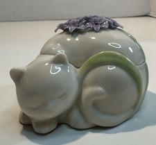 Cosmos Porcelain Floral Basket Figurine with Roses — listing 6
