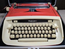 Royal Safari Portable Manual Typewriter with Case — listing 6