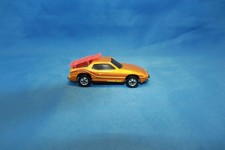 Hot Wheels Upfront 924 Porsche Diecast Car, Yellow with Porsche Crest Tampo — listing 4