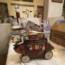 Wells Fargo Promotional Ceramic Figurine Base (Made November 2009) — listing 4