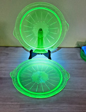 Green Depression Glass Footed Cake Plate with Sunburst and Floral Center Pattern