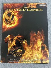 The Hunger Games Movie Promo T-Shirt featuring Katniss and Peeta — listing 5