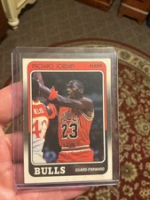1988-89 Fleer Michael Jordan #17 Basketball Card