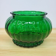 Vintage Avocado Green Pressed Glass Punch/Tea Cup with Swirl Panel Pattern — listing 5