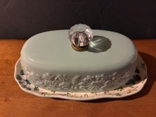 The Pioneer Woman Ceramic Covered Butter Dish with Floral Pattern and Red Doorknob Finial