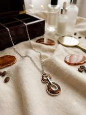 Gold-Tone Necklace with Round Tortoiseshell-Pattern Resin Pendant
