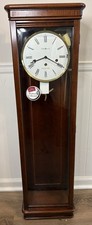 Howard Miller Westminster Chime Wall Clock with Broken-Arch Pediment and Urn Finial Key-wound mechanical — listing 4