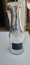 Clear Glass 1 Litre Carafe with Embossed Seal Medallion — listing 3