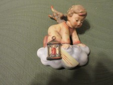 Goebel Hummel Wall Plaque Depicting Girl Carrying Cake, Relief Molded Ceramic — listing 3