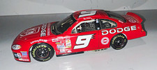 Action 1:24 Bill Elliott #94 McDonald's Mac Tonight Ford Thunderbird Diecast — listing 4