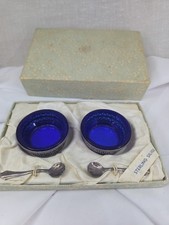 Pair of Silver-Plated Georgian-Style Open Salt Cellars with Scalloped Rims and Cabriole Feet — listing 5
