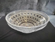 Indiana Glass Windsor Pattern Pressed Glass Bowl 6in — listing 4